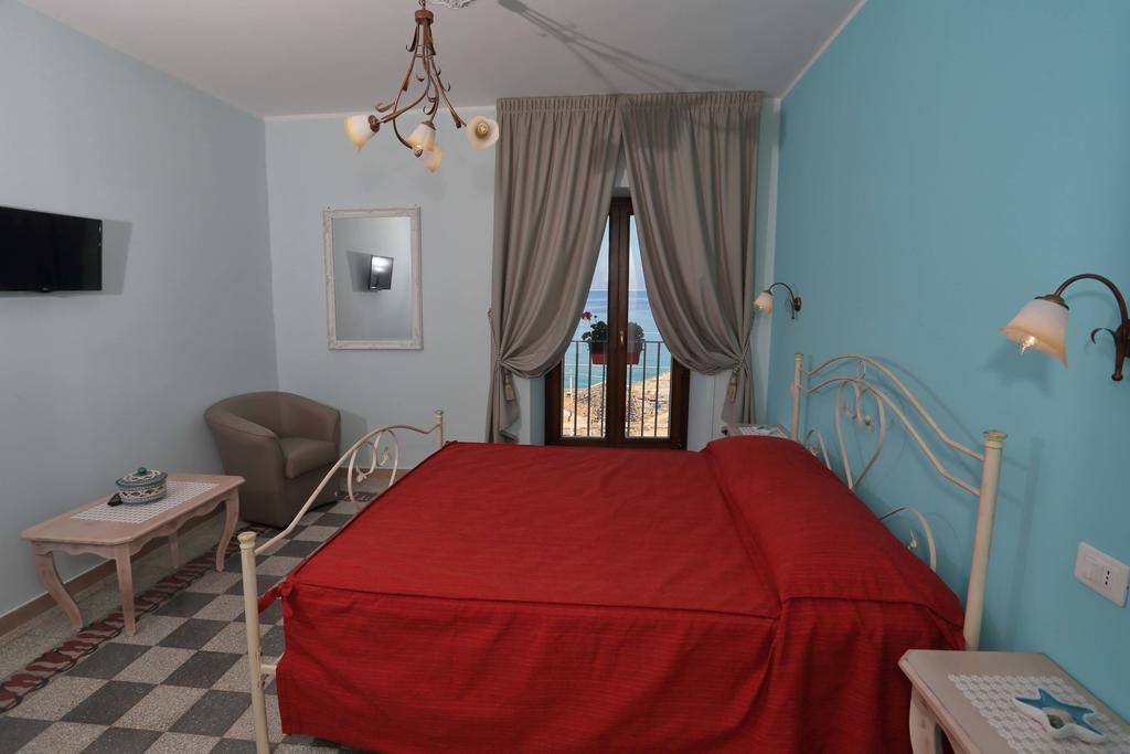 Casale Pettinato Hotell Pizzo  Exteriör bild